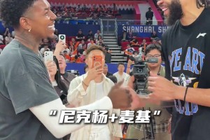 申请单打‍，谁不想和珠圆玉润的野球肘姐来场单挑！